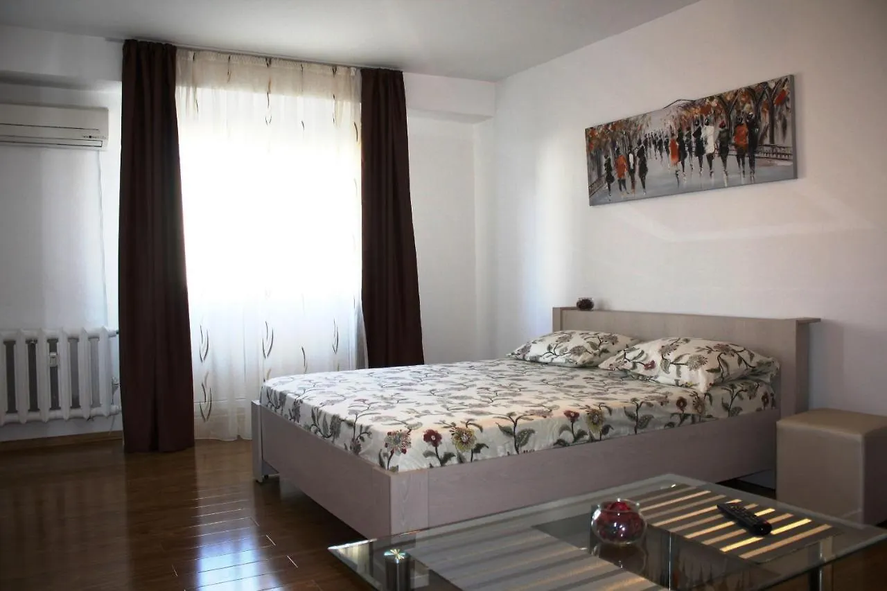 Alba Iulia Square, Premium Studio 2 Bucharest